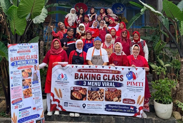 Sekolah PIMTI Gelar Baking Class, Semarakkan HUT ke-81 Kemerdekaan RI